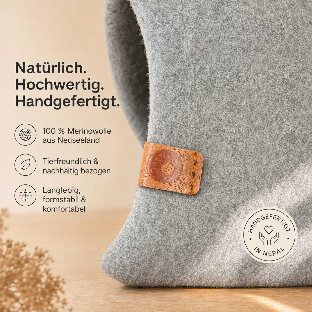 Leder-Label Detail – Merinowolle, handgefertigt in Nepal – Cosy Cave Naturhell